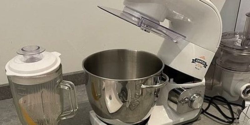 Recenze kuchyňského robota ETA Gratus Max III. 0028 90061