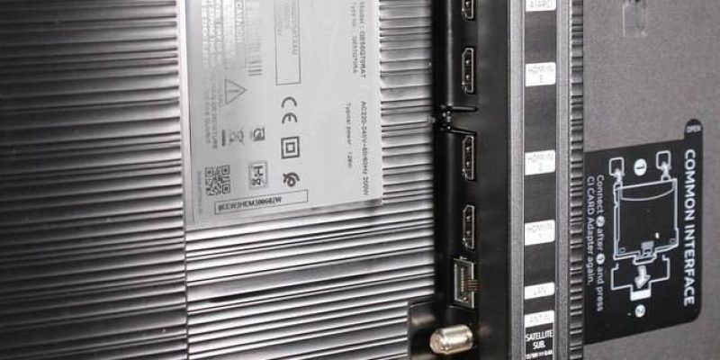 Recenze Samsung QE55Q70R