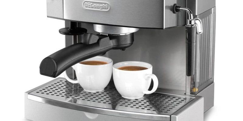 Test pákových kávovarů na espresso