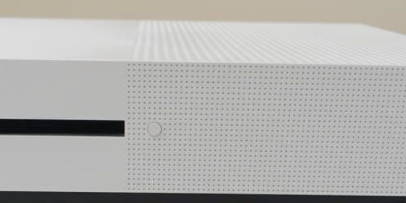 Recenze Microsoft Xbox One S